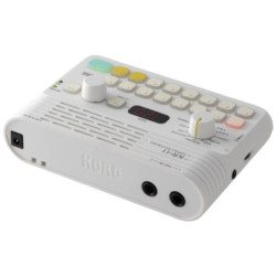 Korg KR-11
