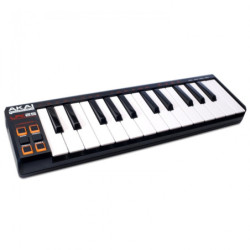 Akai LPK25