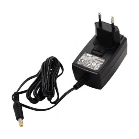 Korg Alimentador de Corriente KA350