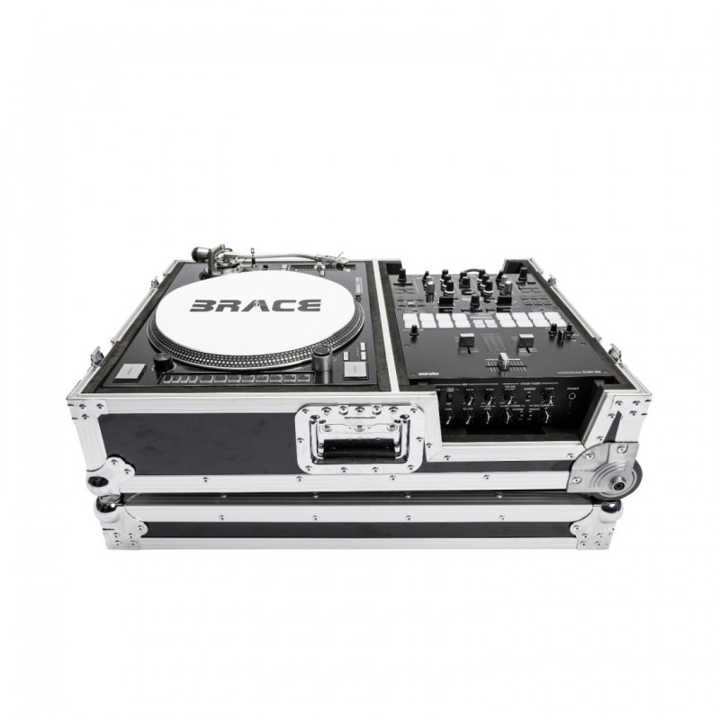 Magma Scratch Suitcase